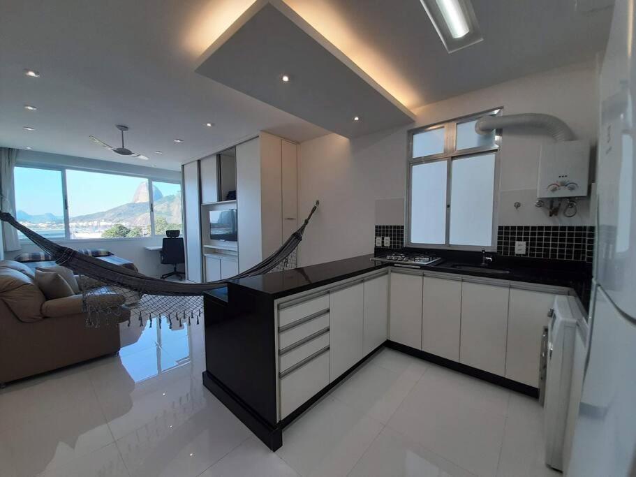 Suggar Loaf - Ocean View Apartemen *